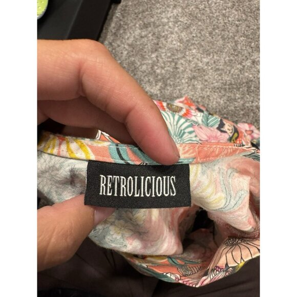 Retrolicious Alice in Wonderland Print Swing Dress See Measurements - Picture 5 of 8